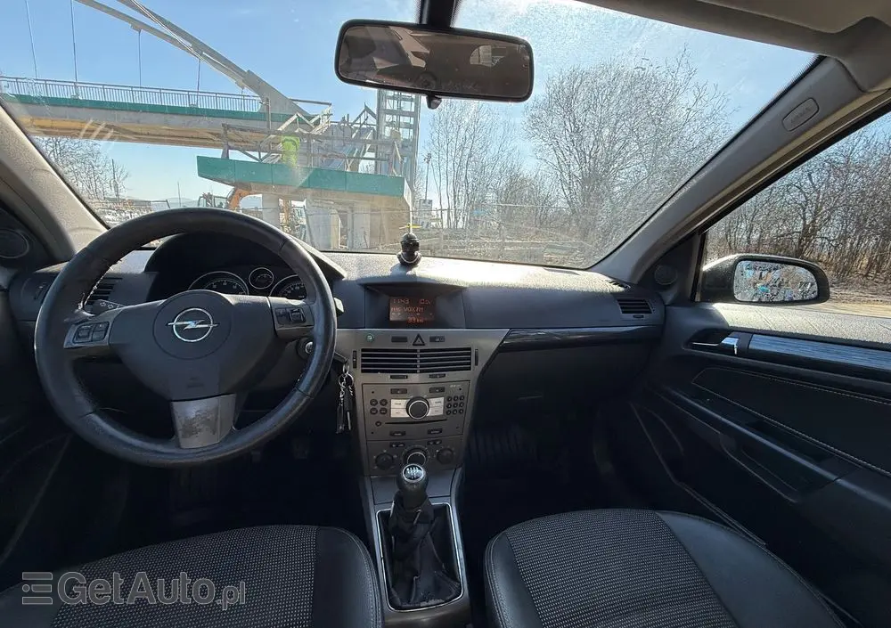 OPEL Astra 1.6 Elegance