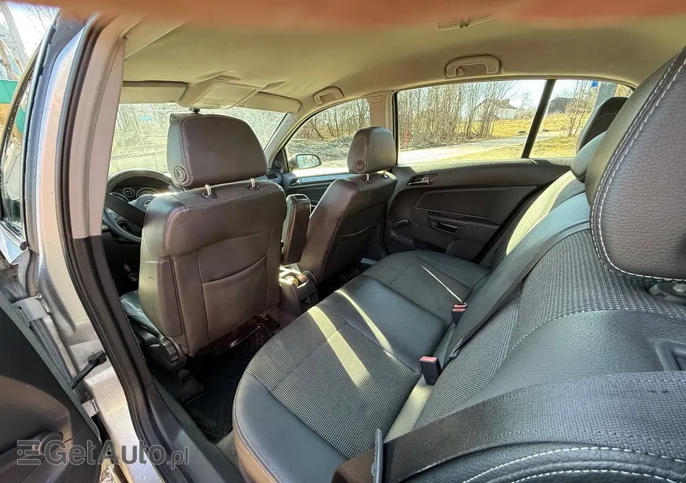 OPEL Astra 1.6 Elegance