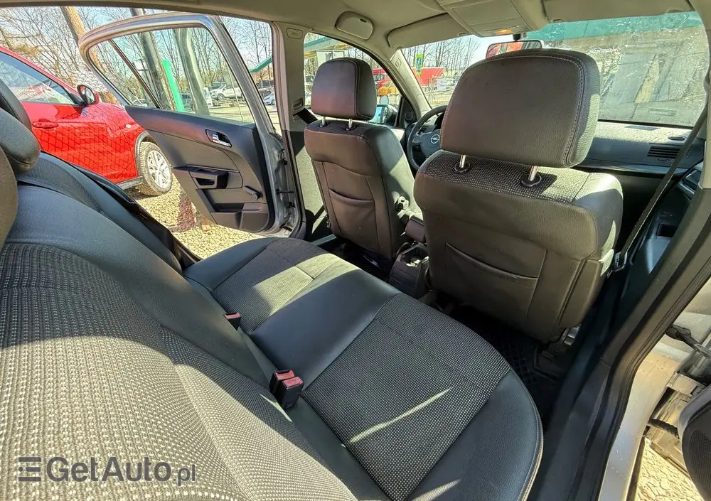 OPEL Astra 1.6 Elegance