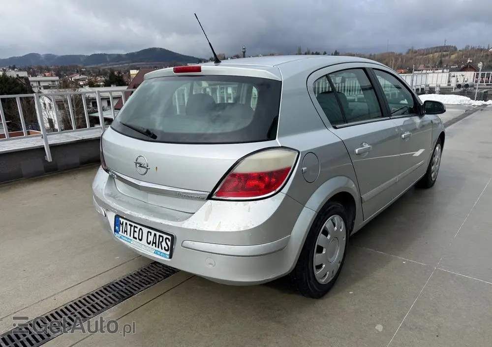 OPEL Astra 1.6 Elegance
