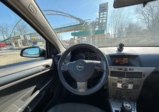 OPEL Astra 1.6 Elegance