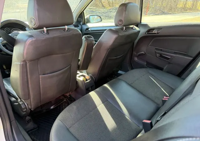 OPEL Astra 1.6 Elegance