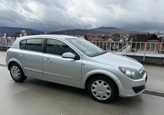 OPEL Astra 1.6 Elegance