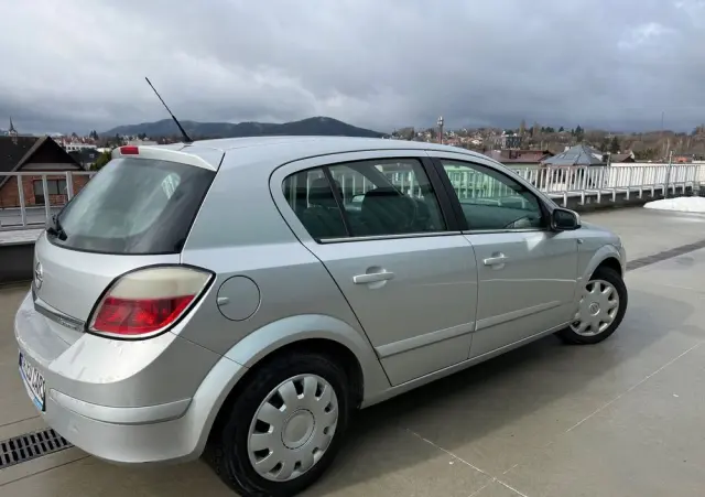 OPEL Astra 1.6 Elegance