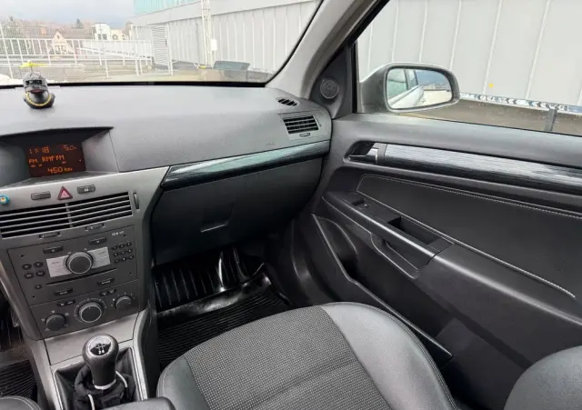 OPEL Astra 1.6 Elegance