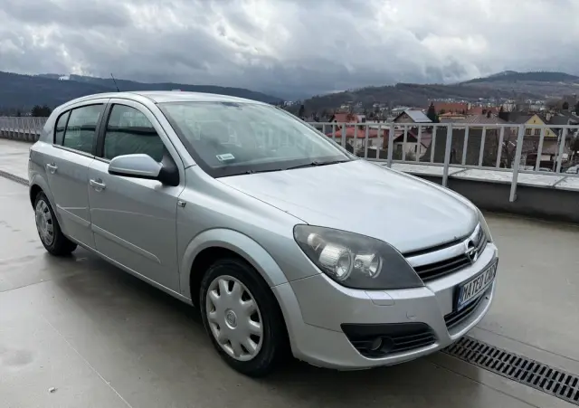 OPEL Astra 1.6 Elegance