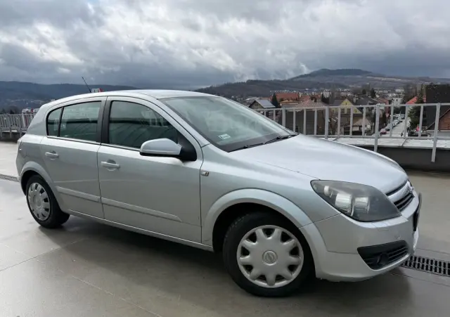 OPEL Astra 1.6 Elegance