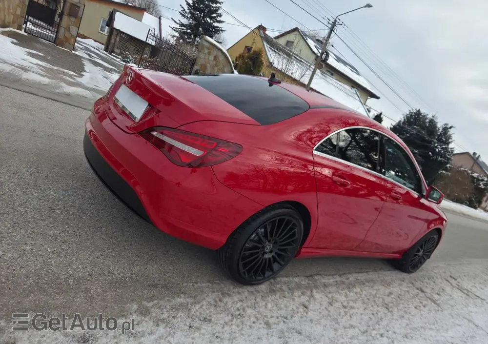 MERCEDES-BENZ CLA 200 d 7G-DCT Peak Edition