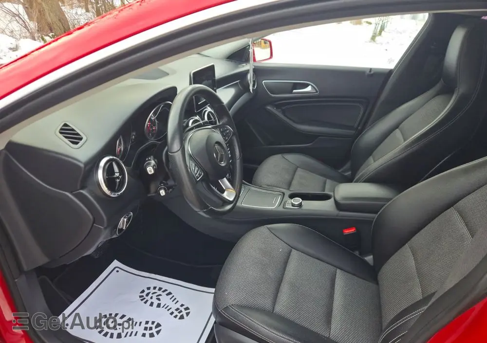 MERCEDES-BENZ CLA 200 d 7G-DCT Peak Edition