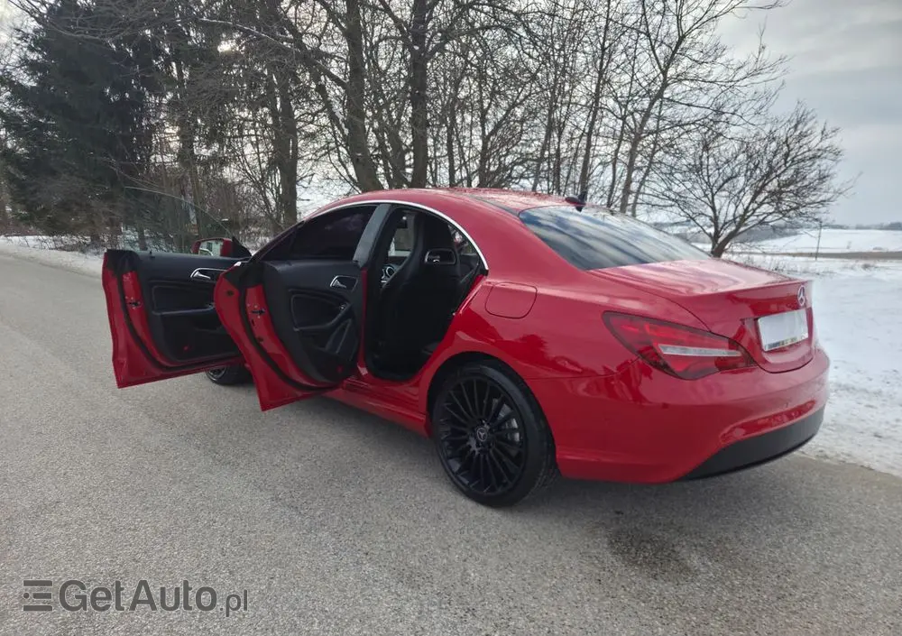 MERCEDES-BENZ CLA 200 d 7G-DCT Peak Edition