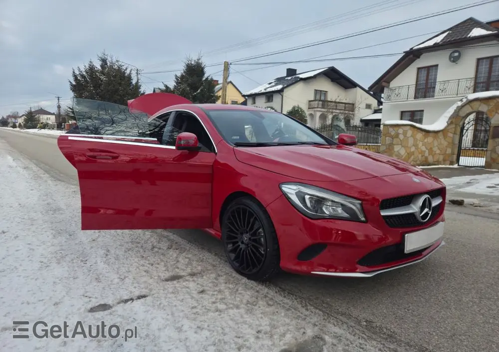 MERCEDES-BENZ CLA 200 d 7G-DCT Peak Edition