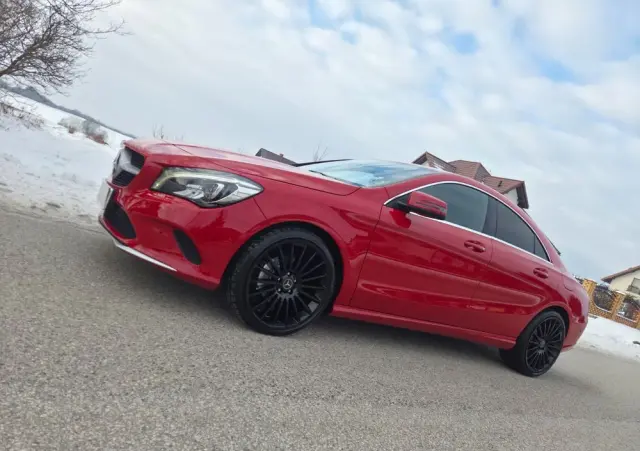 MERCEDES-BENZ CLA 200 d 7G-DCT Peak Edition