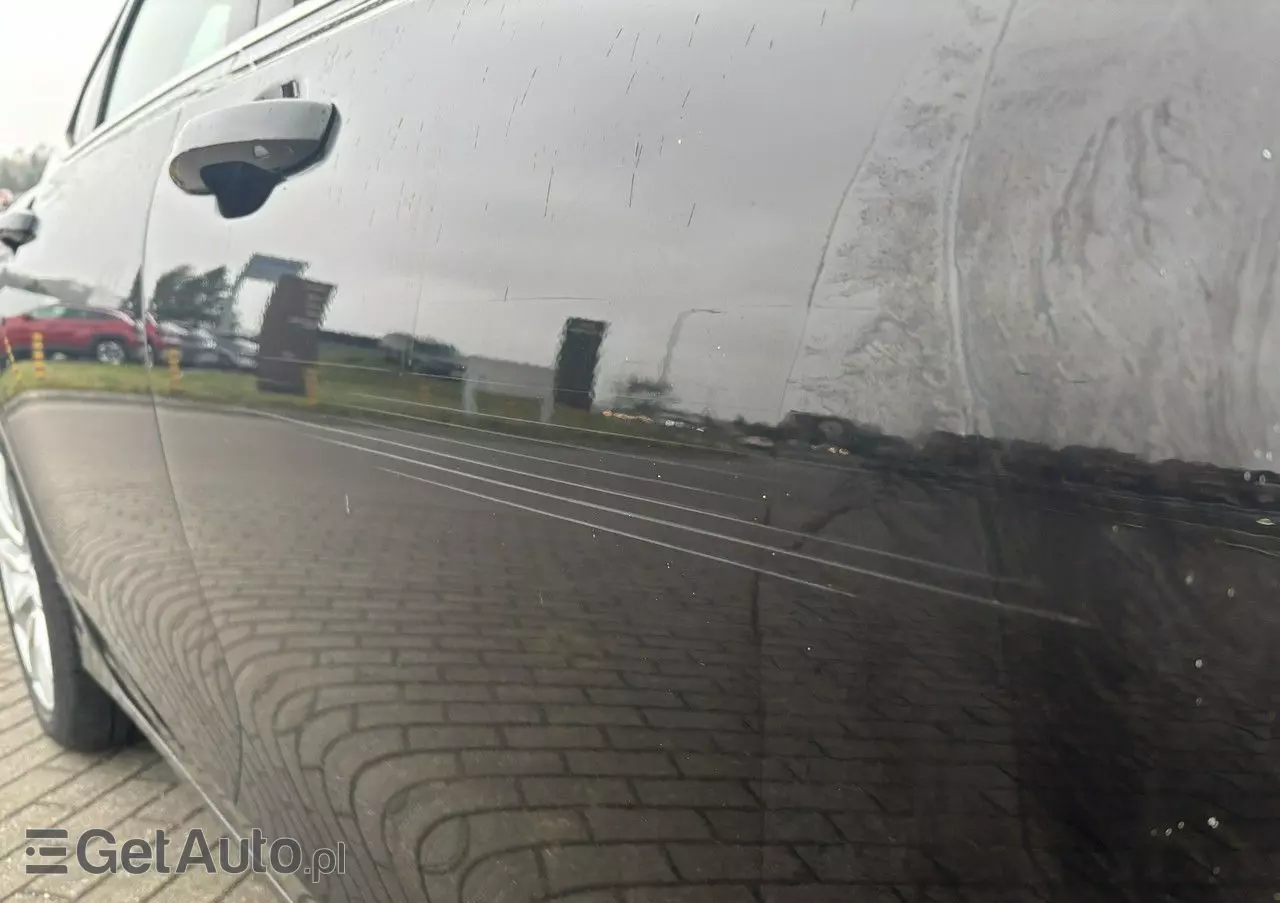 VOLVO S90 D4 AWD Momentum