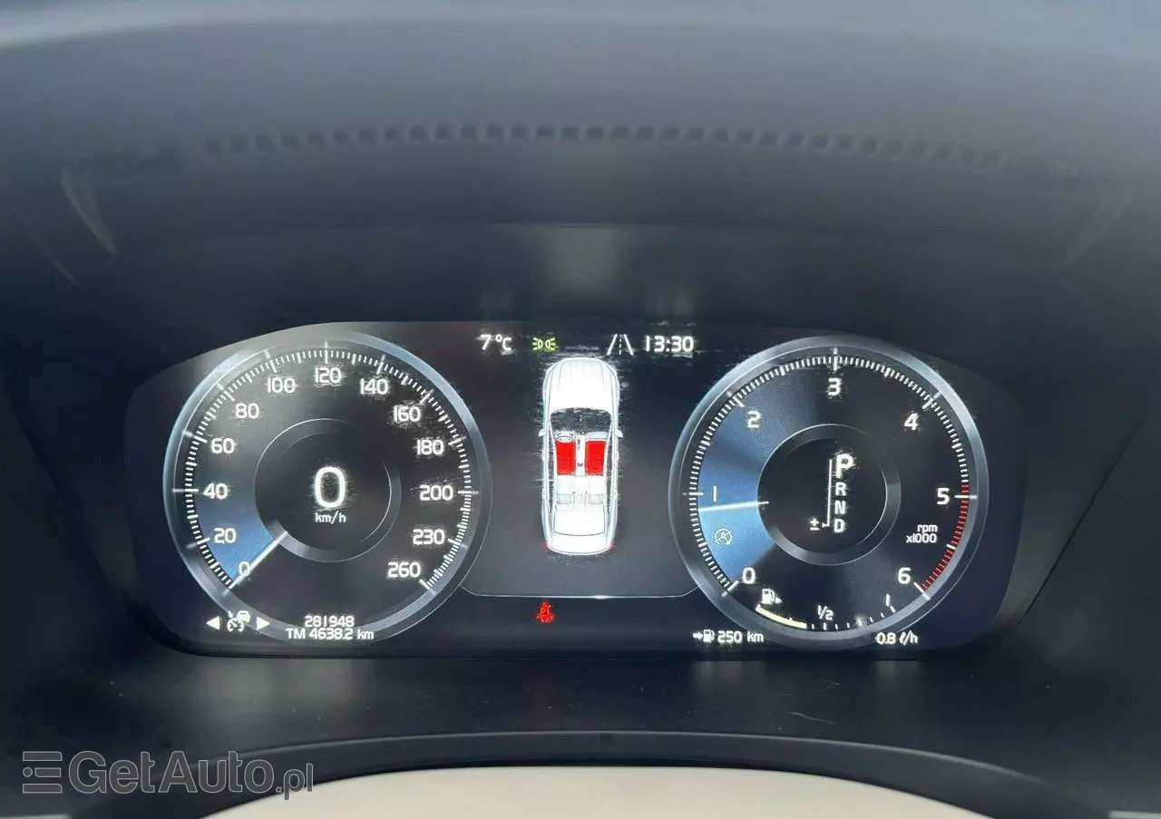 VOLVO S90 D4 AWD Momentum