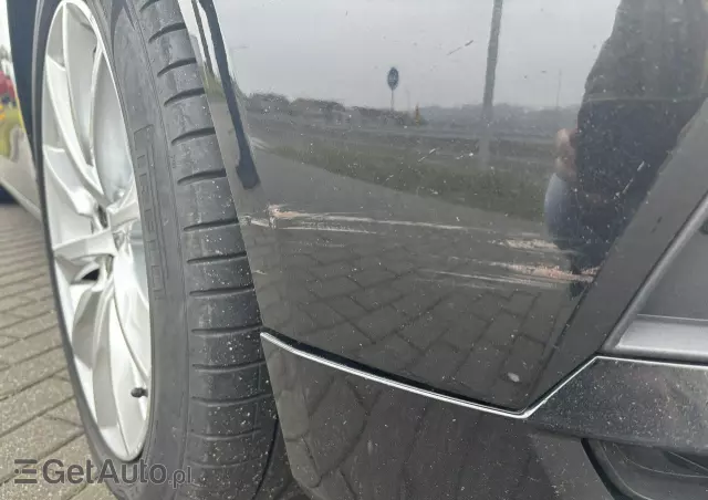 VOLVO S90 D4 AWD Momentum