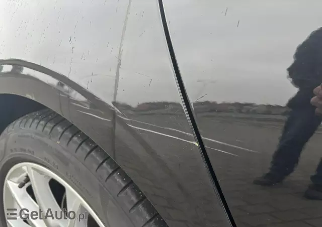 VOLVO S90 D4 AWD Momentum