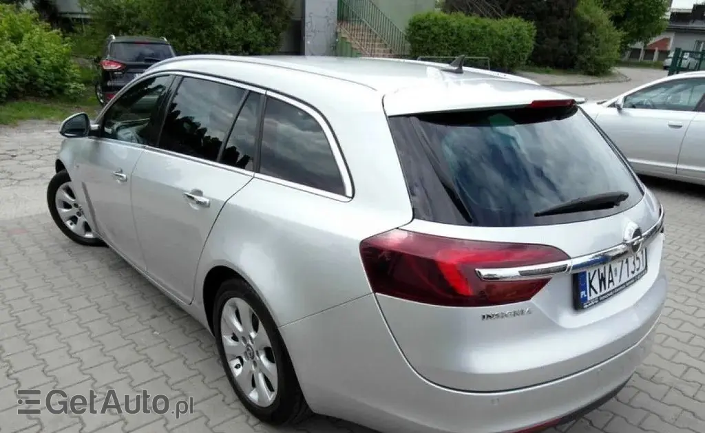 OPEL Insignia 
