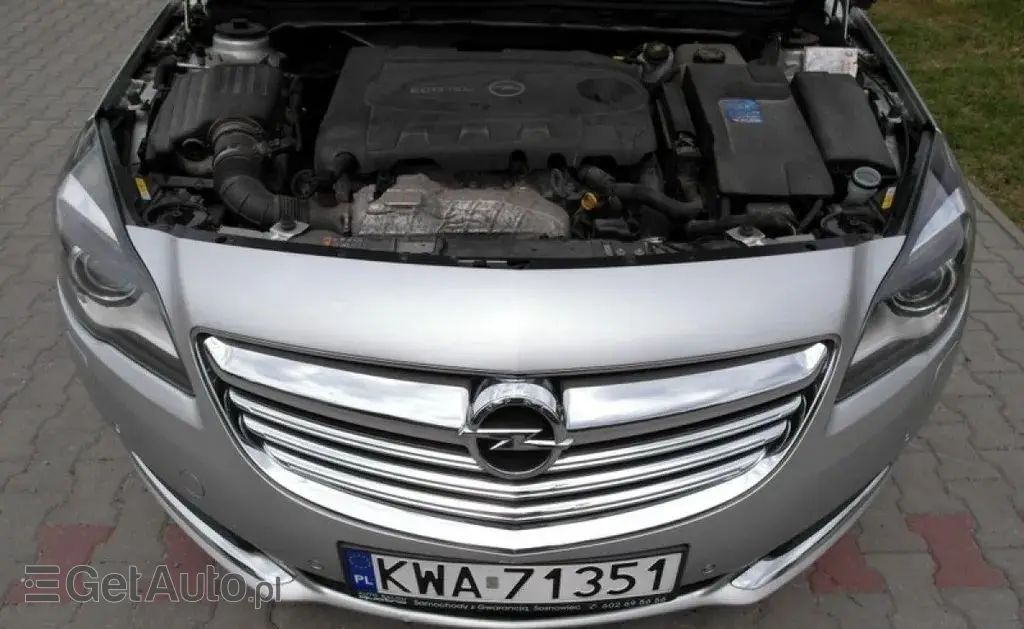 OPEL Insignia 