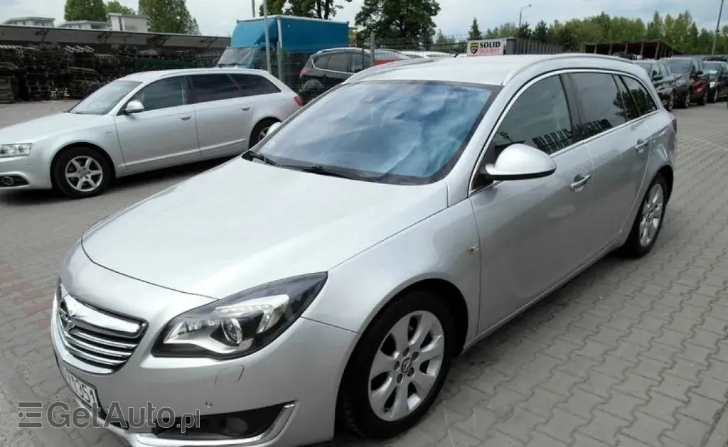 OPEL Insignia 