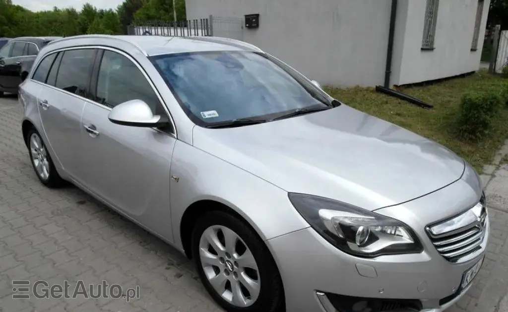 OPEL Insignia 
