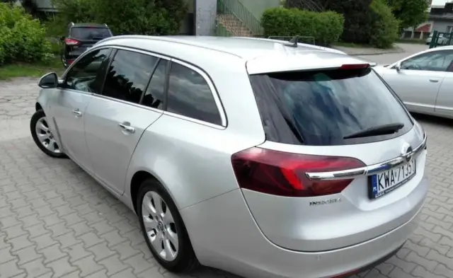 OPEL Insignia 