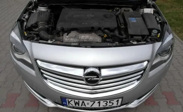 OPEL Insignia 