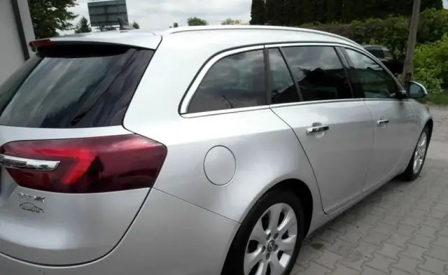 OPEL Insignia 