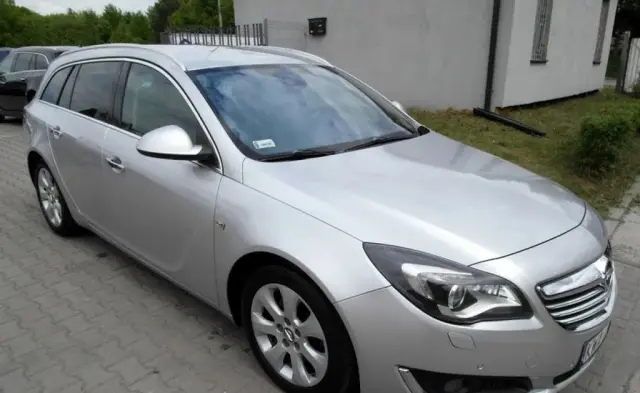 OPEL Insignia 
