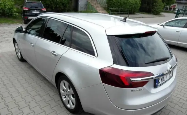OPEL Insignia 