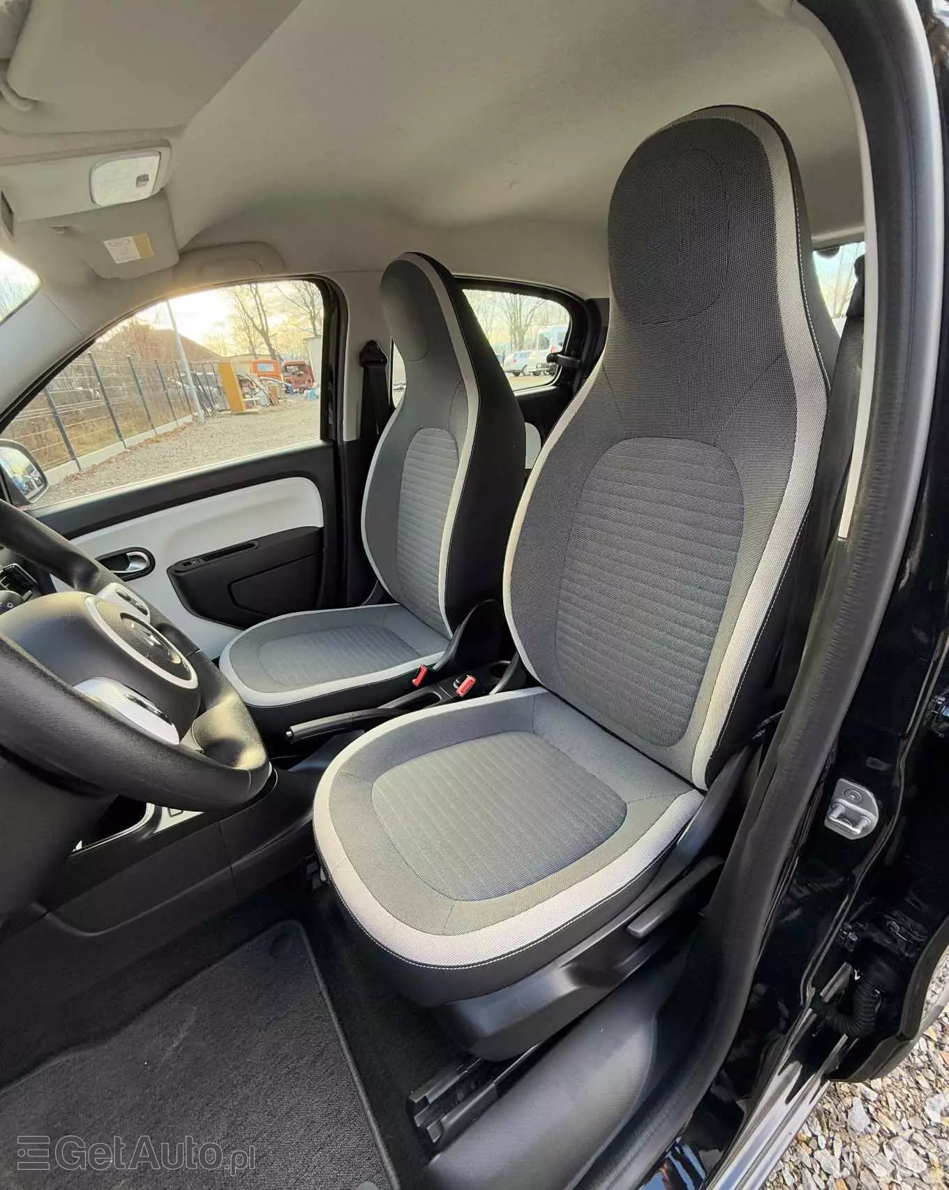 RENAULT Twingo SCe 65 LIMITED