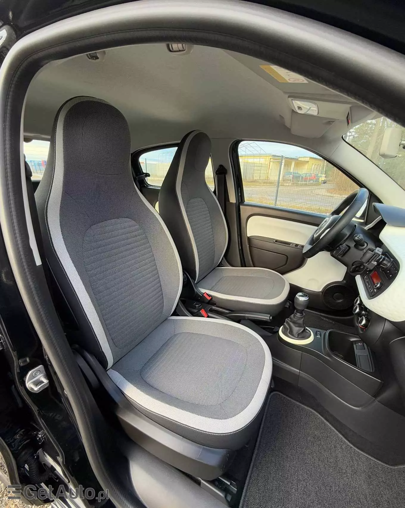 RENAULT Twingo SCe 65 LIMITED