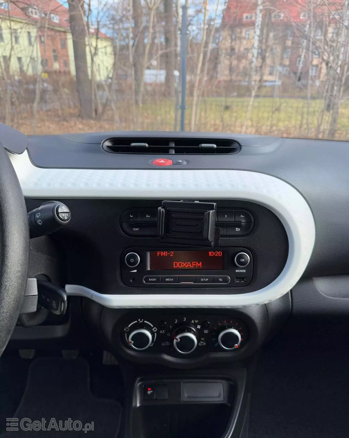 RENAULT Twingo SCe 65 LIMITED