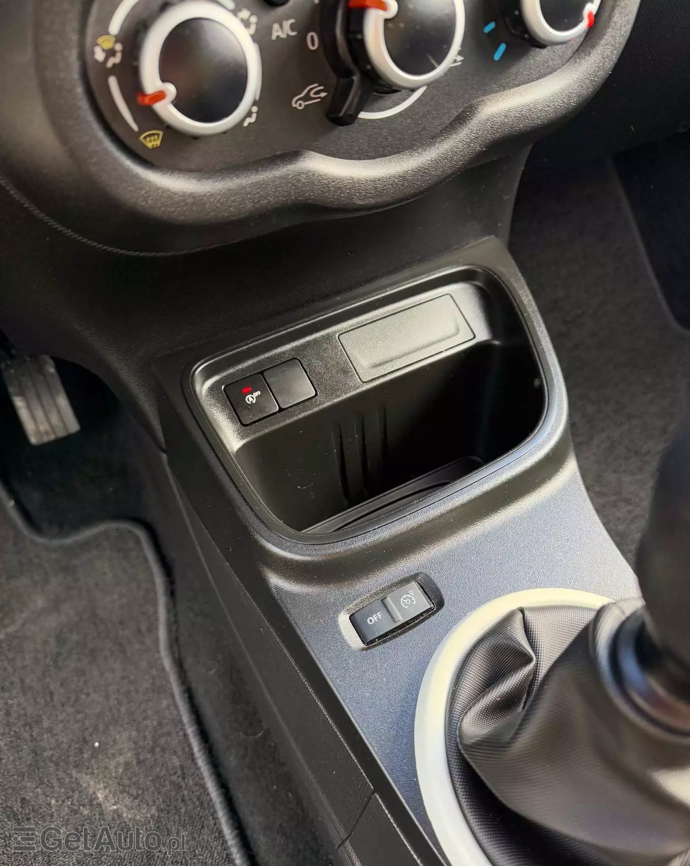 RENAULT Twingo SCe 65 LIMITED