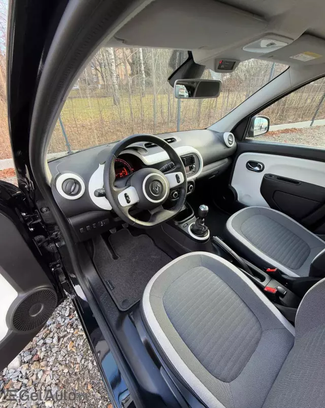 RENAULT Twingo SCe 65 LIMITED