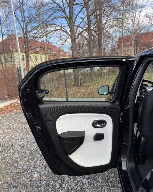 RENAULT Twingo SCe 65 LIMITED