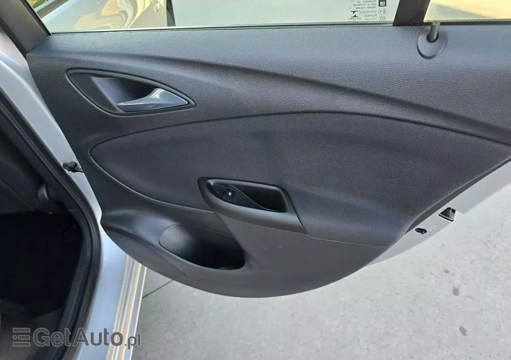 OPEL Astra 1.6 D (CDTI) Edition