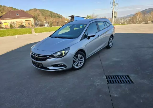 OPEL Astra 1.6 D (CDTI) Edition