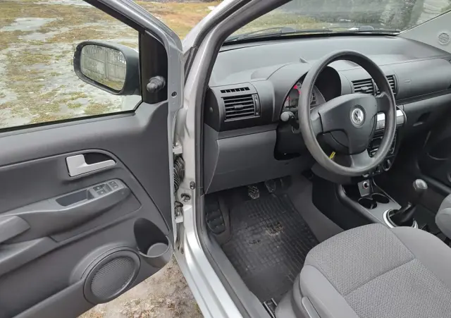 VOLKSWAGEN Fox 1.4 Style