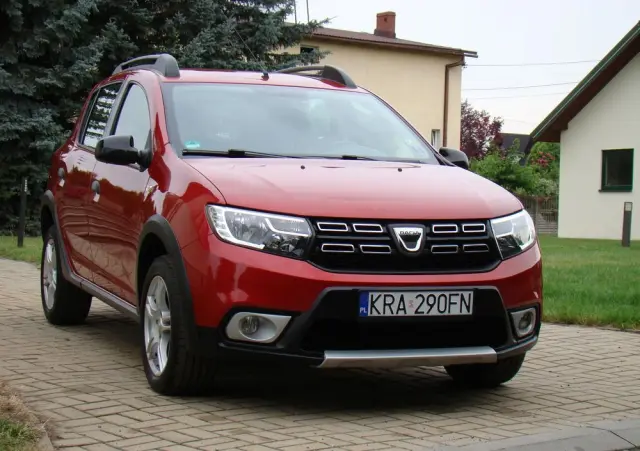DACIA Sandero Stepway 0.9 TCe Laureate S&S EU6