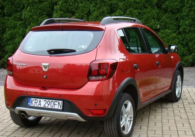 DACIA Sandero Stepway 0.9 TCe Laureate S&S EU6