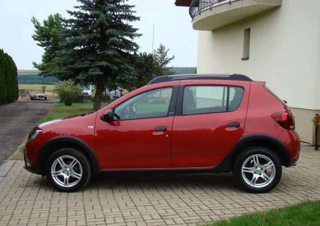 DACIA Sandero Stepway 0.9 TCe Laureate S&S EU6