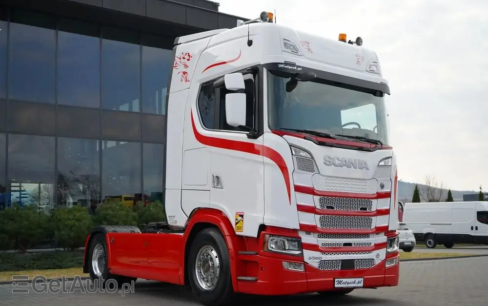SCANIA S 580 / V8 / RETARDER / KLIMA POSTOJOWA / CAŁA NA PODUSZKACH / ALUFELGI  /  SKÓRY / OPONY 100% / 