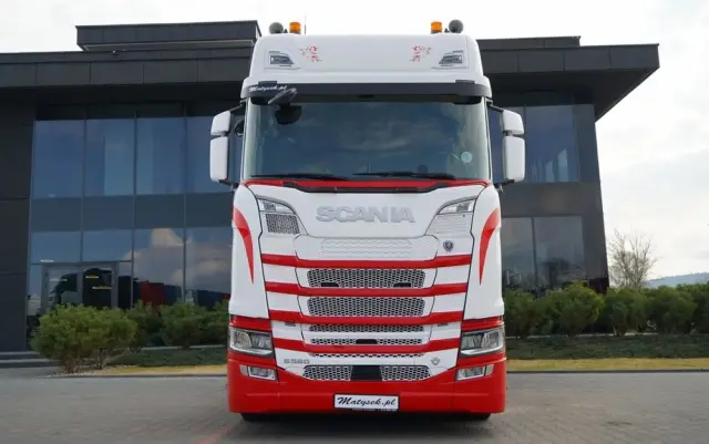 SCANIA S 580 / V8 / RETARDER / KLIMA POSTOJOWA / CAŁA NA PODUSZKACH / ALUFELGI  /  SKÓRY / OPONY 100% / 