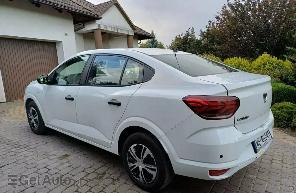 DACIA Logan 