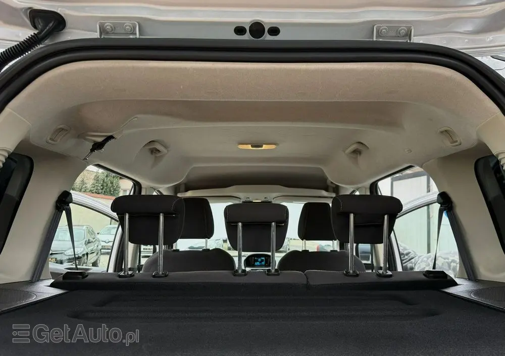 FORD Tourneo Courier 1.0 EcoBoost S&S Titanium