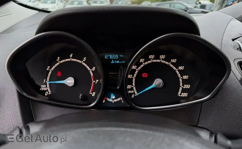 FORD Tourneo Courier 1.0 EcoBoost S&S Titanium