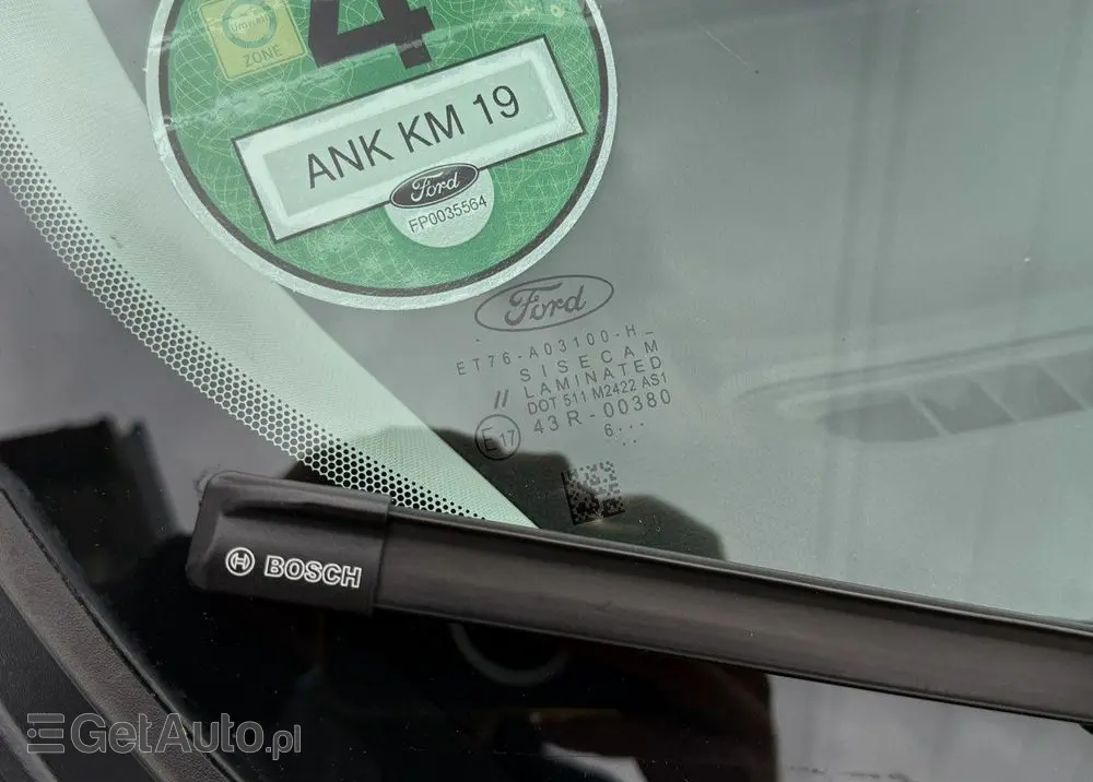 FORD Tourneo Courier 1.0 EcoBoost S&S Titanium