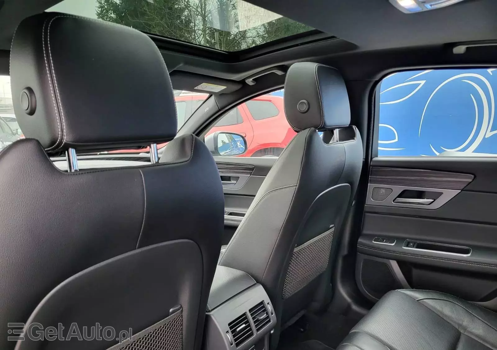 JAGUAR XF 2.0 i4D AWD R-Sport