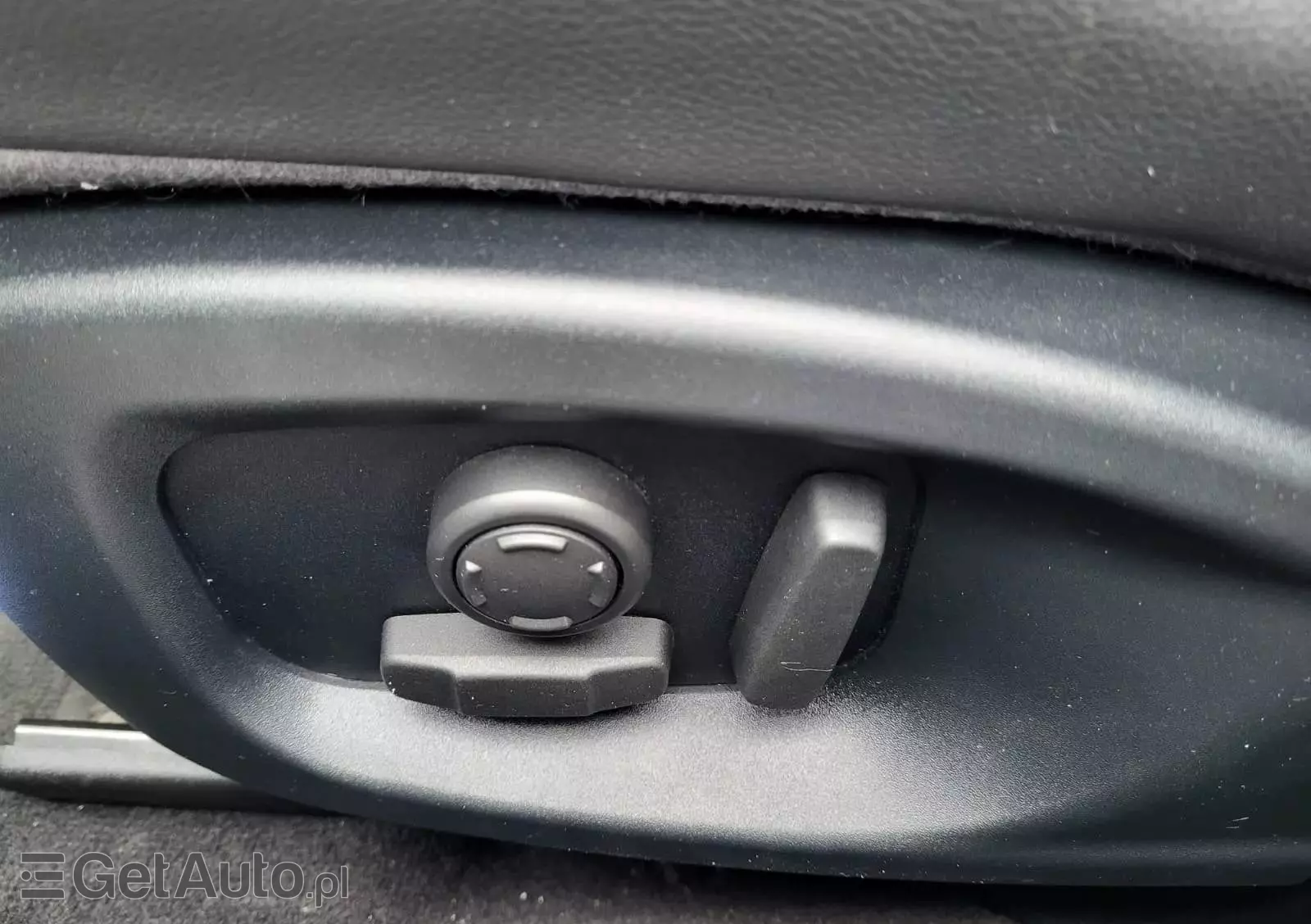 JAGUAR XF 2.0 i4D AWD R-Sport