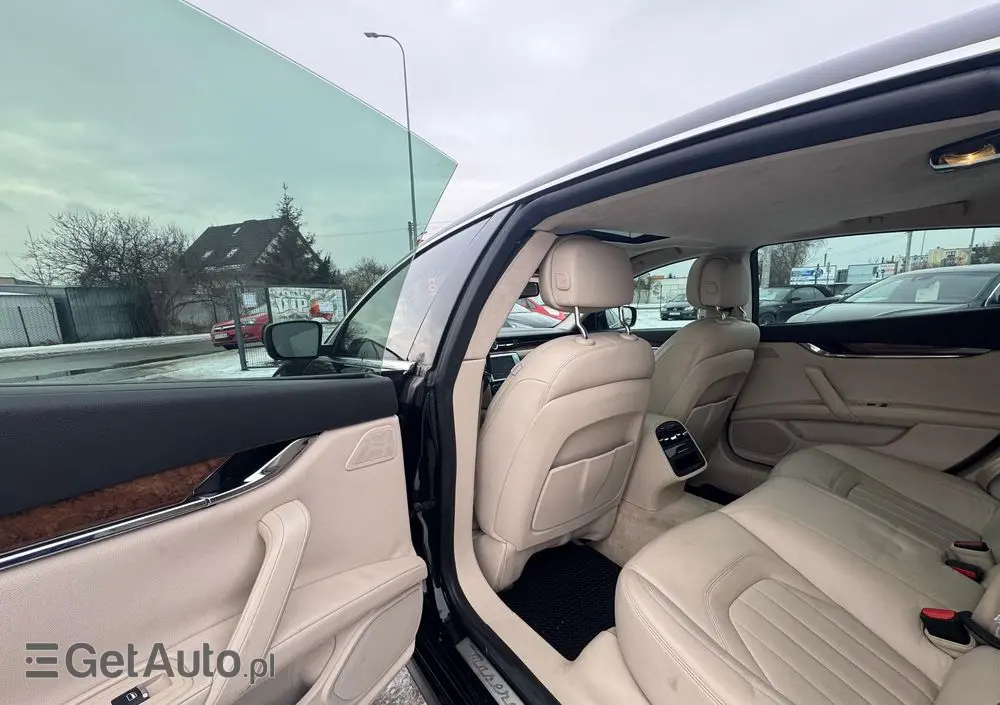 MASERATI Quattroporte GTS Automatik